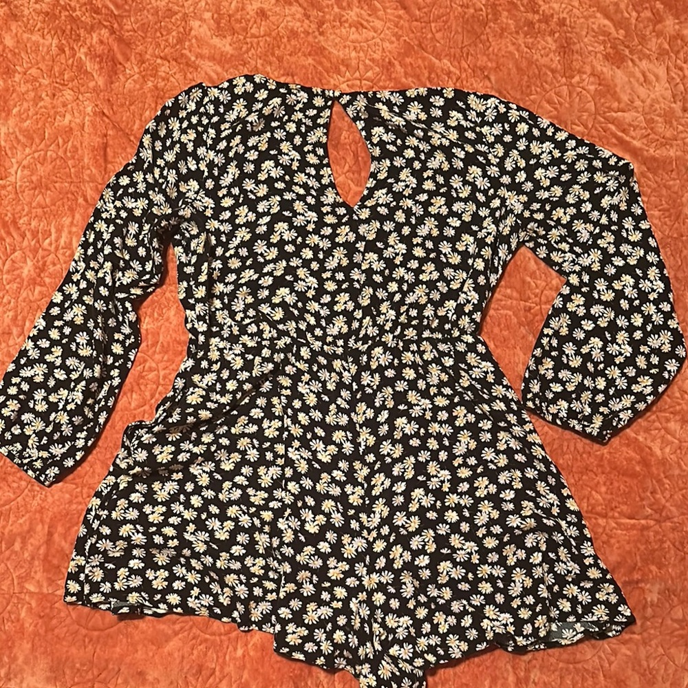 Black Longsleeve Romper Floral